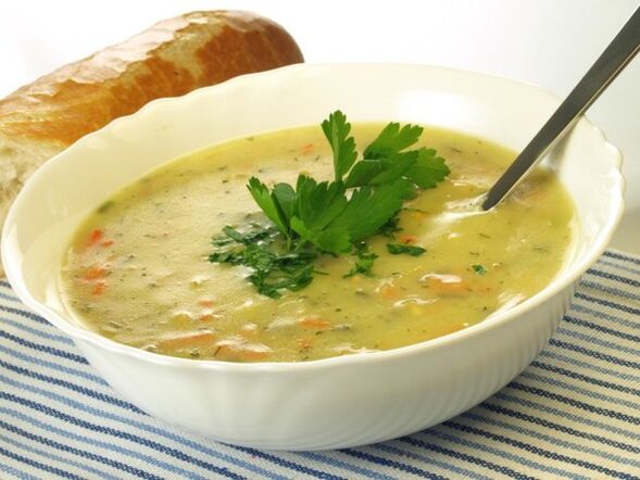 Зеленчукова супа-пюре с ряпа в менюто за пиене на диета за отслабване